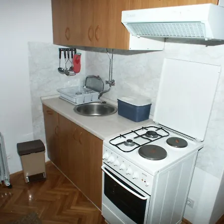 Apartment By The Sea Maslinica, Solta - 774